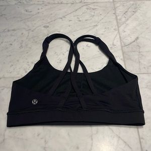 Lululemon criss cross sports bra